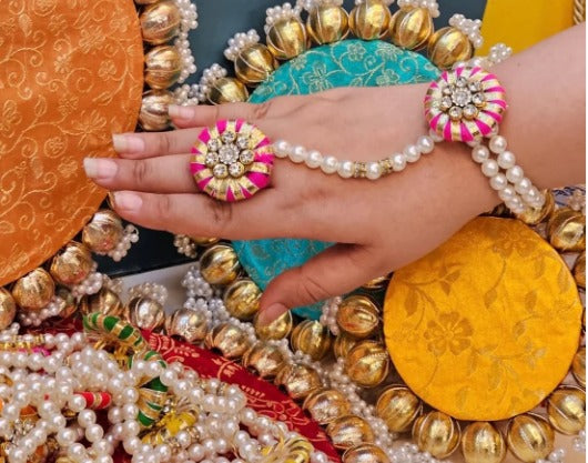 Riwaayat Hathphool (pack of 2)