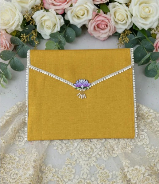 Lotus Glow Packaging Cover