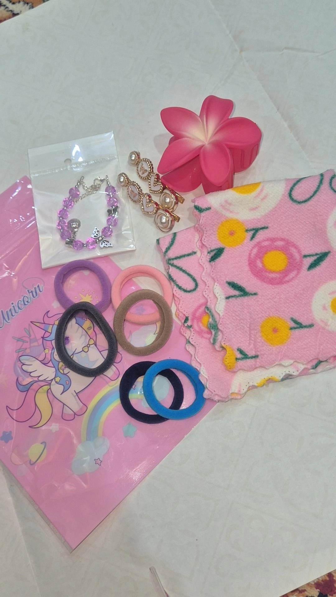 Everyday Pretty Pouch